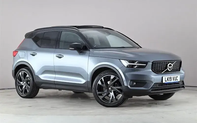 Used Volvo XC40 R-Design Pro 247 HP (181 kW) 2019 SUV