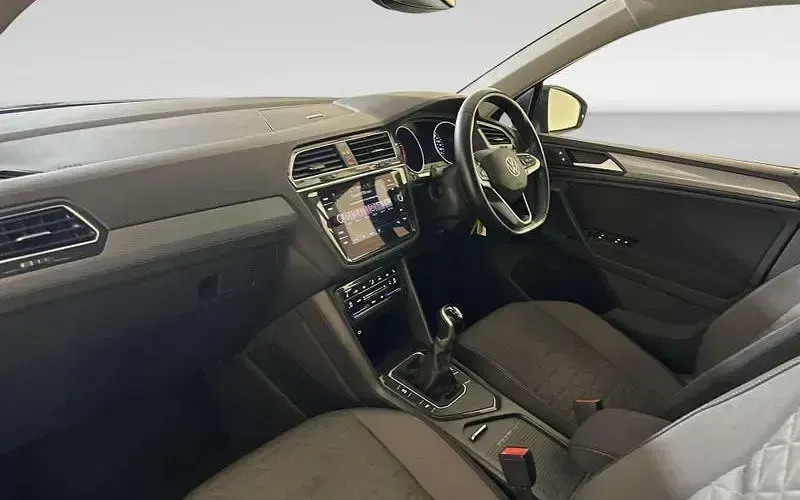 Used VW Tiguan S 131 HP (96 kW) 2021 Blue SUV
