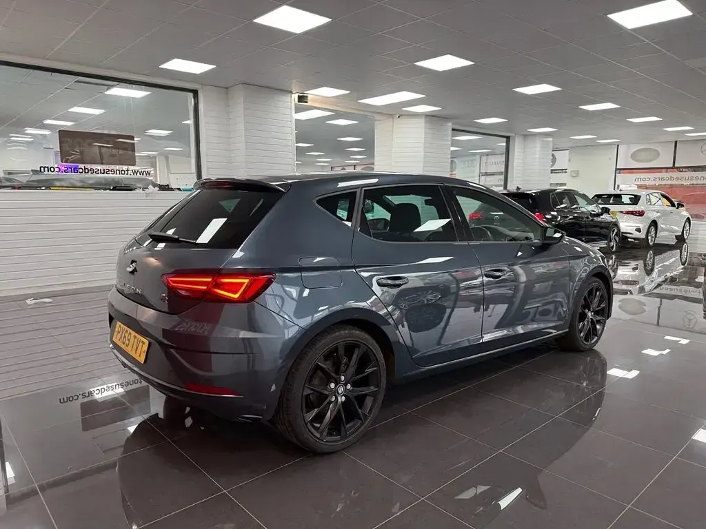 Used Seat Leon Black Edition 2019 Grey Hatchback