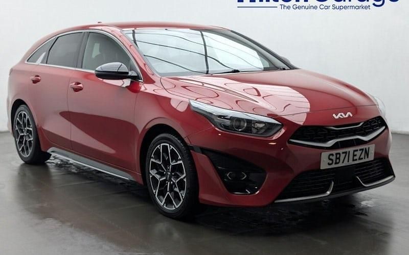 Used Kia ProCeed GT-Line 160 HP (117 kW) 2021 Red Estate
