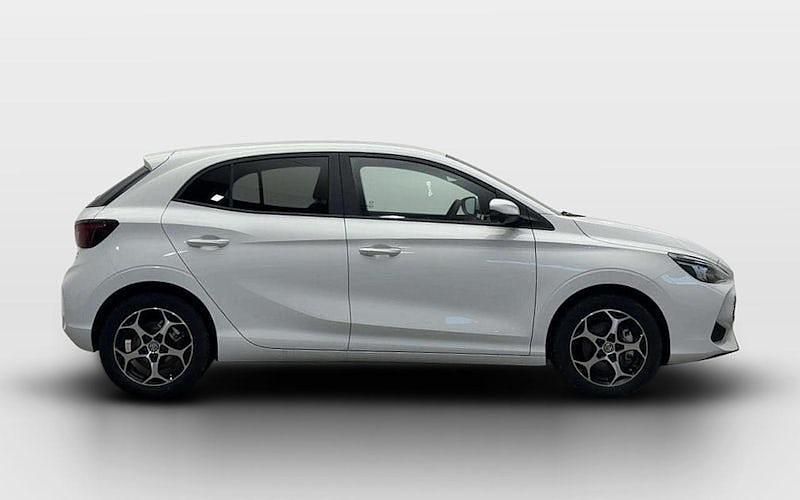 Used MG MG3 Trophy 194 HP (142 kW) 2025 White Hatchback