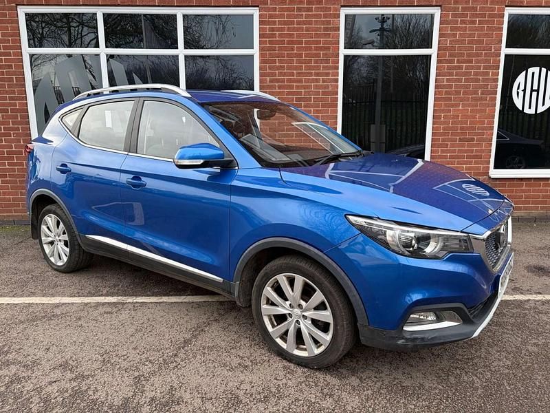 Blue Used 2018 MG ZS Excite Hatchback | £9,700 (Fair price) - Image 1/4