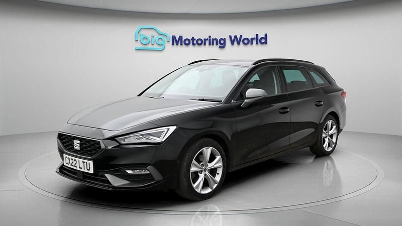 Used Seat Leon FR 110 HP (80 kW) 2022 Black Estate