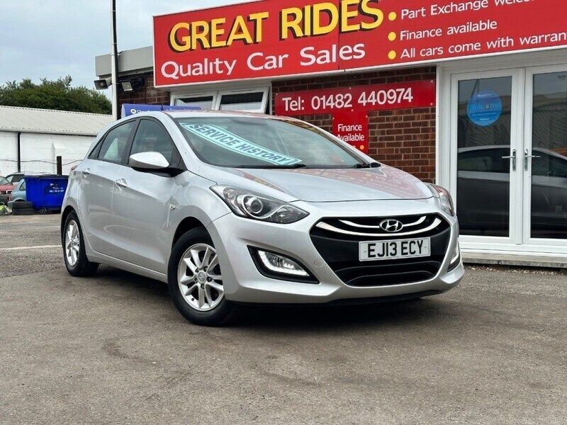 Silver Used 2013 Hyundai i30 Active Hatchback | £2,995 (Fair price) - Image 1/4
