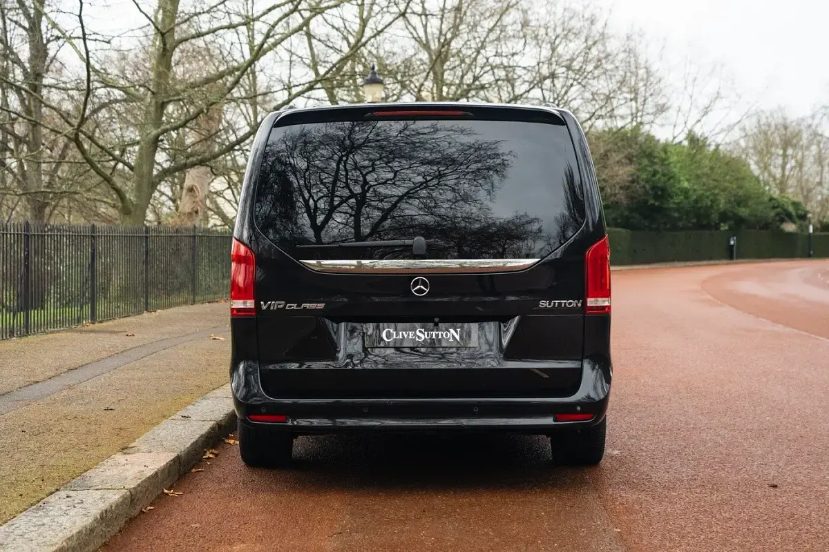 Used Mercedes V300 AMG line 2023 Black MPV