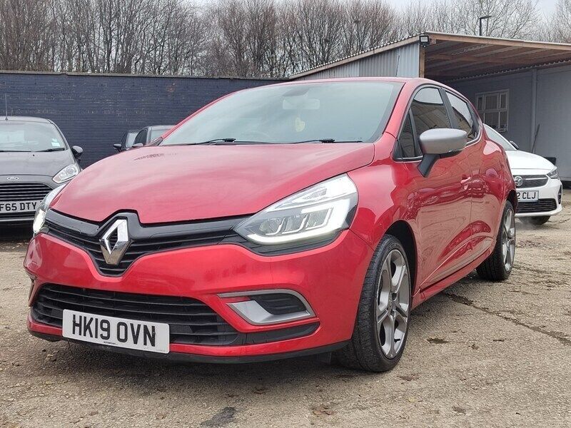 Red Used 2019 Renault Clio IV GT-Line Hatchback | £4,250 - Image 1/4