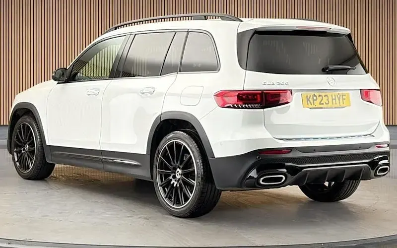 Used Mercedes GLB200 AMG Line Premium Plus 163 HP (119 kW) 2022 White SUV