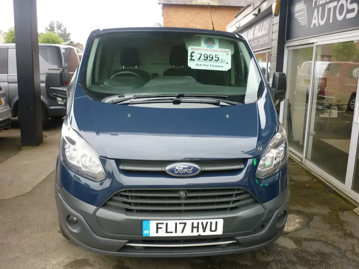 Used Ford Transit Custom 105 HP (77 kW) 2017 Blue Van
