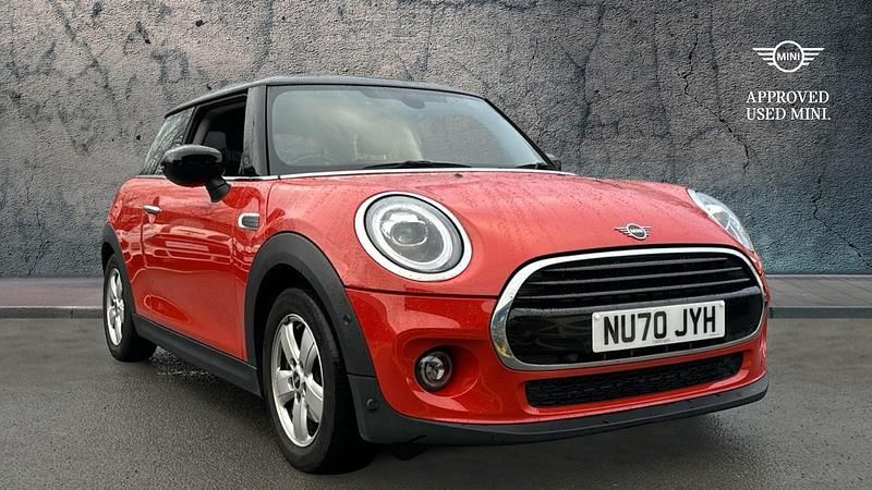 Orange Used 2021 Mini Cooper Classic Hatchback | £12,490 (Super price) - Image 1/4