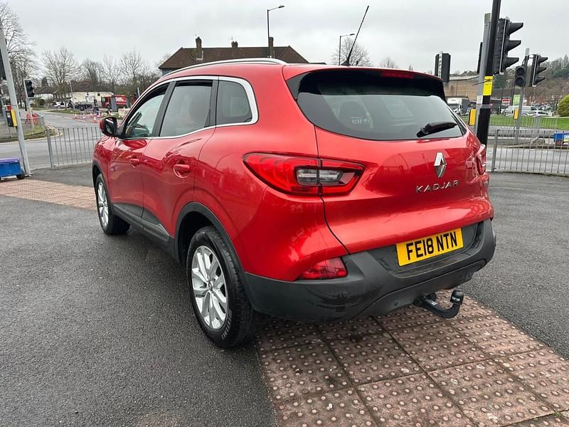 Second-hand Renault Kadjar Dynamique 110 CP (80 kW) 2018 Roșu SUV