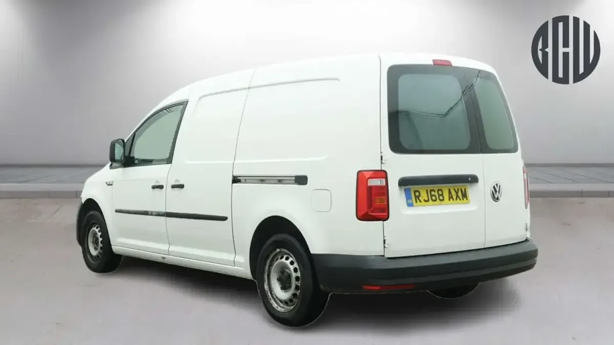 Used VW Caddy Startline 122 HP (89 kW) 2018 White MPV