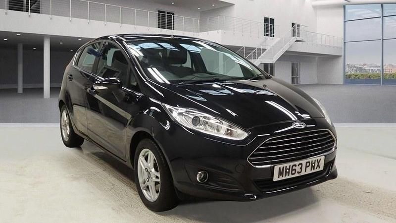 Black Used 2013 Ford Fiesta Zetec Hatchback | £2,895 (Good price) - Image 1/4
