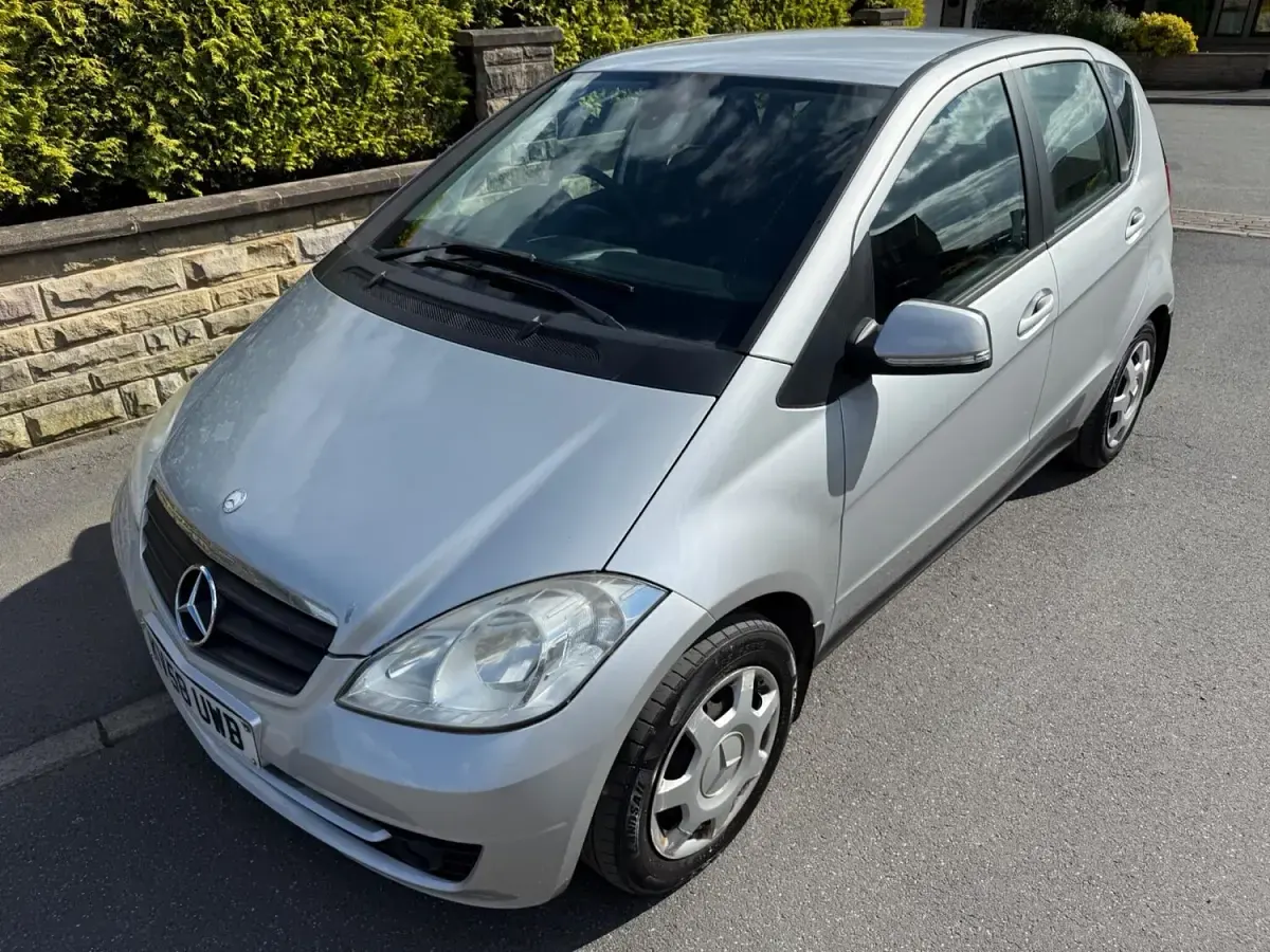 Used Mercedes A150 Classic 95 HP (69 kW) 2008 Silver Hatchback
