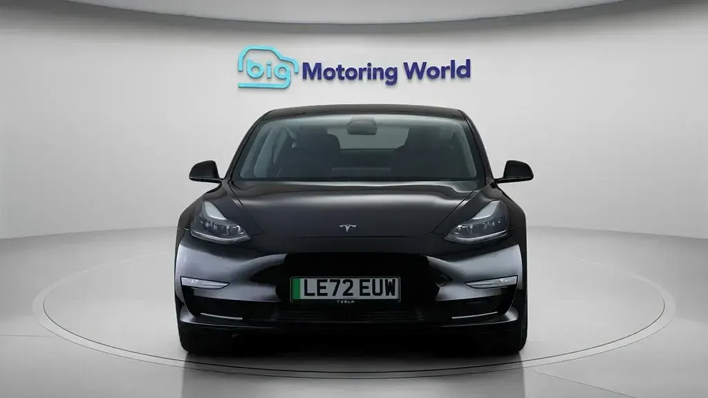 Używany Tesla Model 3 254 kW (346 KM) 2023 Sedan/Limuzyna