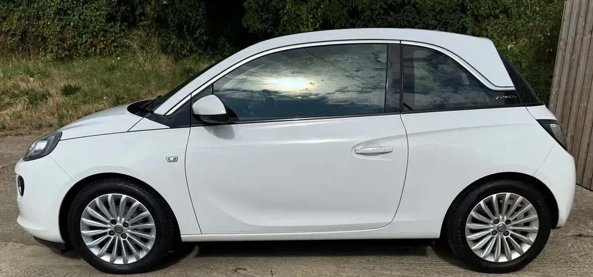 Used Vauxhall Adam Glam 2015 White Hatchback