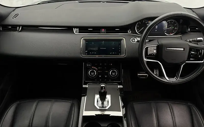 Used Land Rover Range Rover evoque R-Dynamic 253 HP (186 kW) 2021 Black SUV