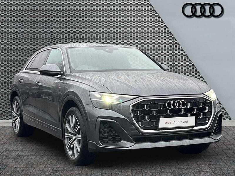 New Audi Q8 S-Line 334 HP (245 kW) 2025 Daytona grey pearl effect SUV