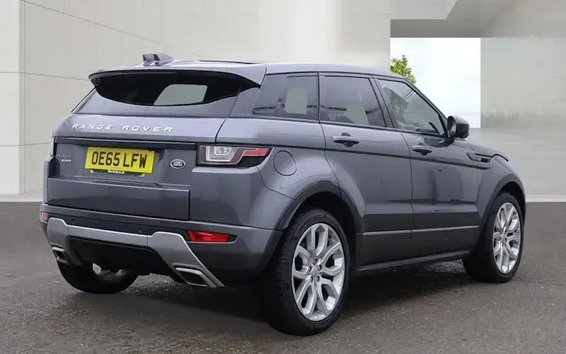 Used Land Rover Range Rover evoque HSE Dynamic 179 HP (131 kW) 2018 Hatchback