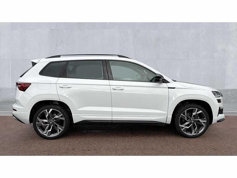Used Skoda Karoq SportLine 150 HP (110 kW) 2025 White SUV