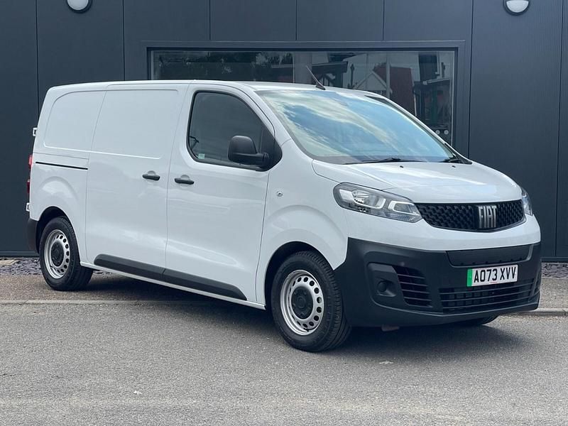 White Used 2023 Fiat Scudo MPV | £22,950 - Image 1/4
