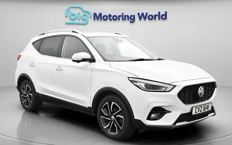 Używany MG ZS Exclusive 111 KM (81 kW) 2023 SUV