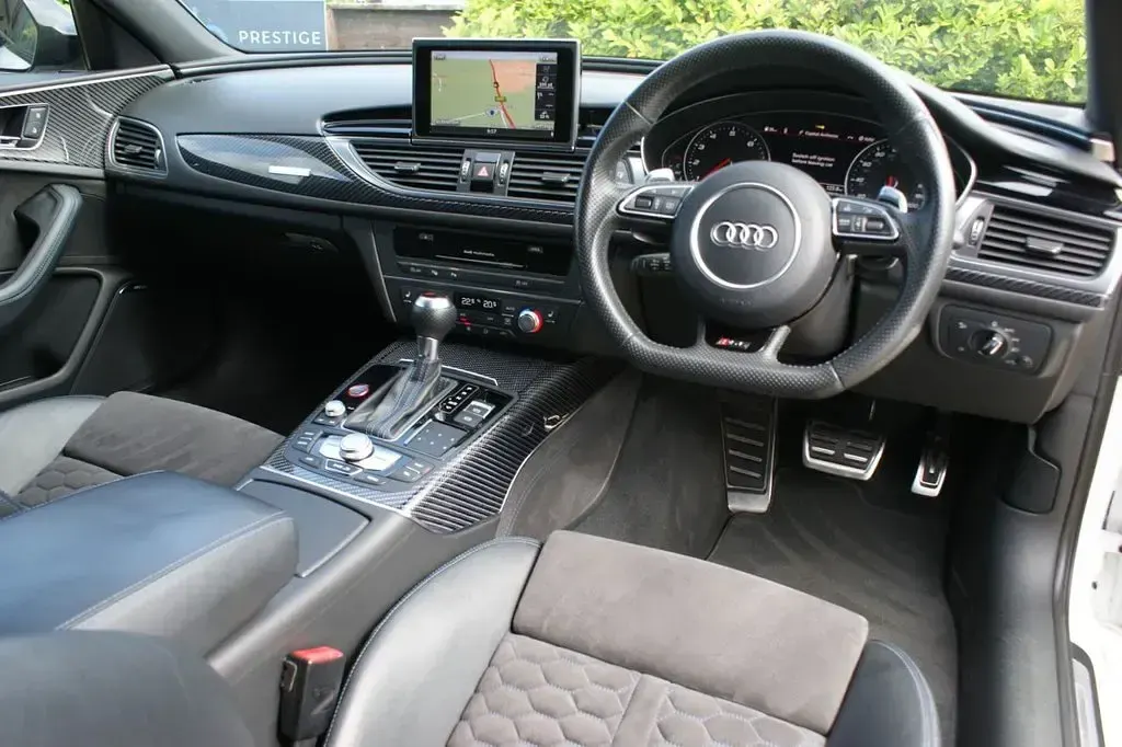 Used Audi RS6 Performance 2017 White Estate
