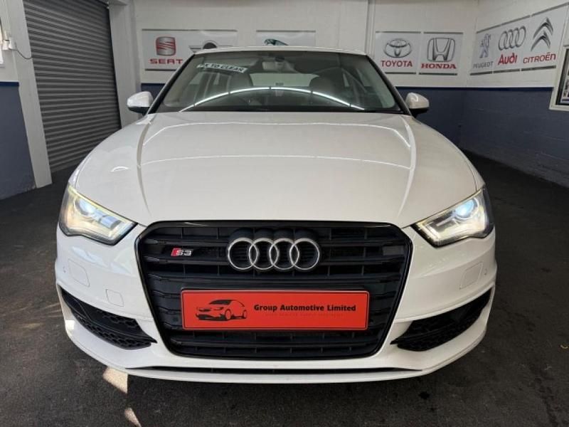 Used Audi S3 Sportback Advanced 300 HP (220 kW) 2015 White Hatchback