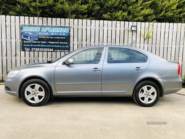 Grey Used 2012 Skoda Octavia SE Hatchback | £5,350 (Expensive) - Image 1/4