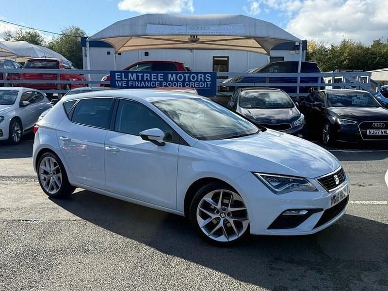 White Used 2018 Seat Leon FR Hatchback | £8,899 (Fair price) - Image 1/4