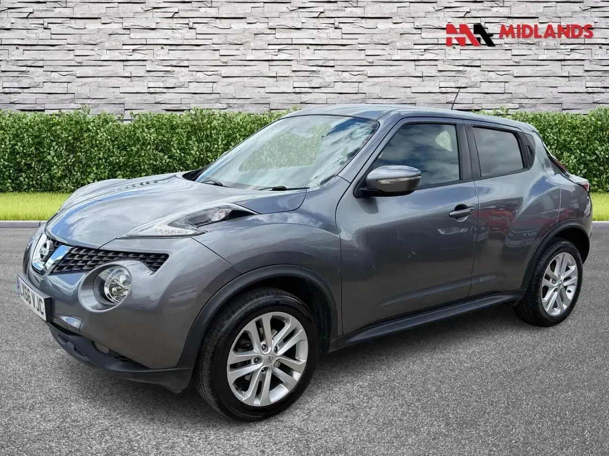 Used Nissan Juke N-Connecta 115 HP (84 kW) 2016 Grey SUV