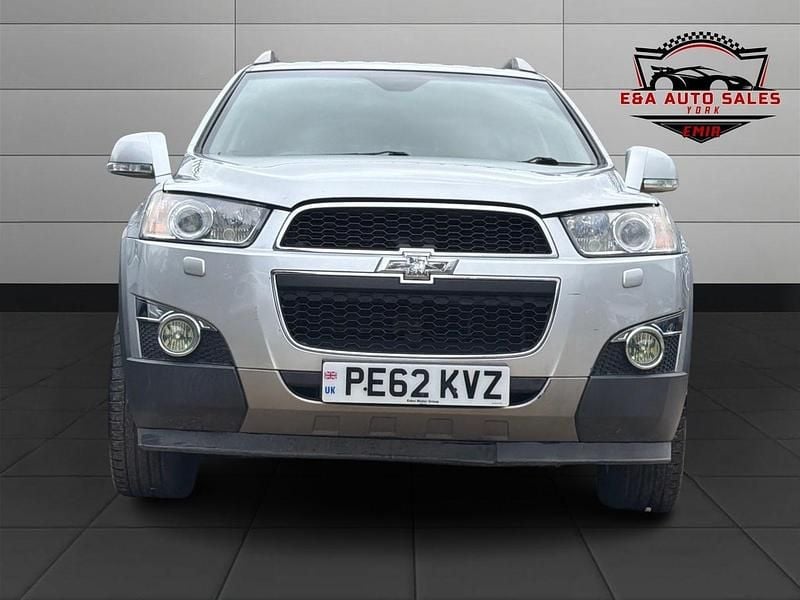 Used Chevrolet Captiva LTZ 2013 Silver SUV