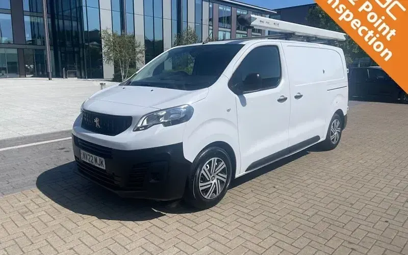 Used Peugeot Expert Premium 102 HP (75 kW) 2022 Van