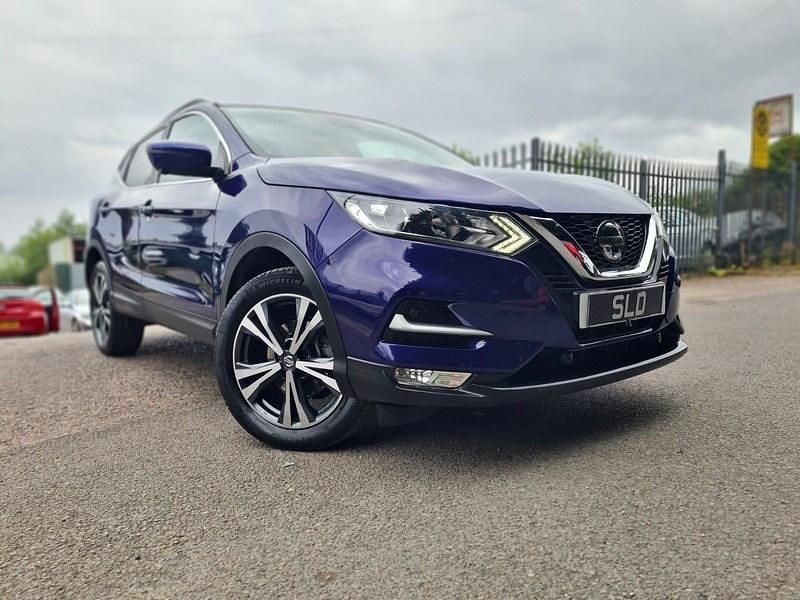 Used Nissan Qashqai N-Connecta 2018 Blue SUV