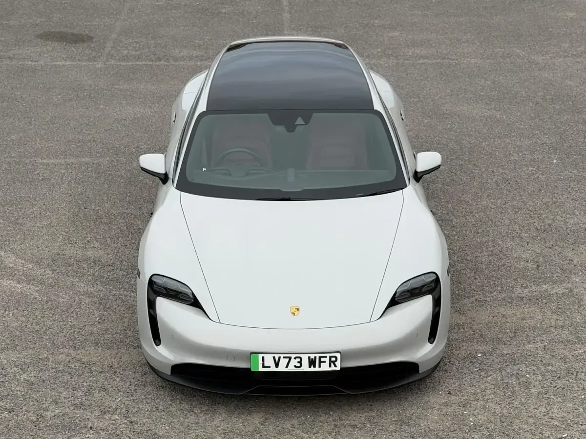 Used Porsche Taycan Performance Package 419 kW (571 HP) 2023 Grey Estate