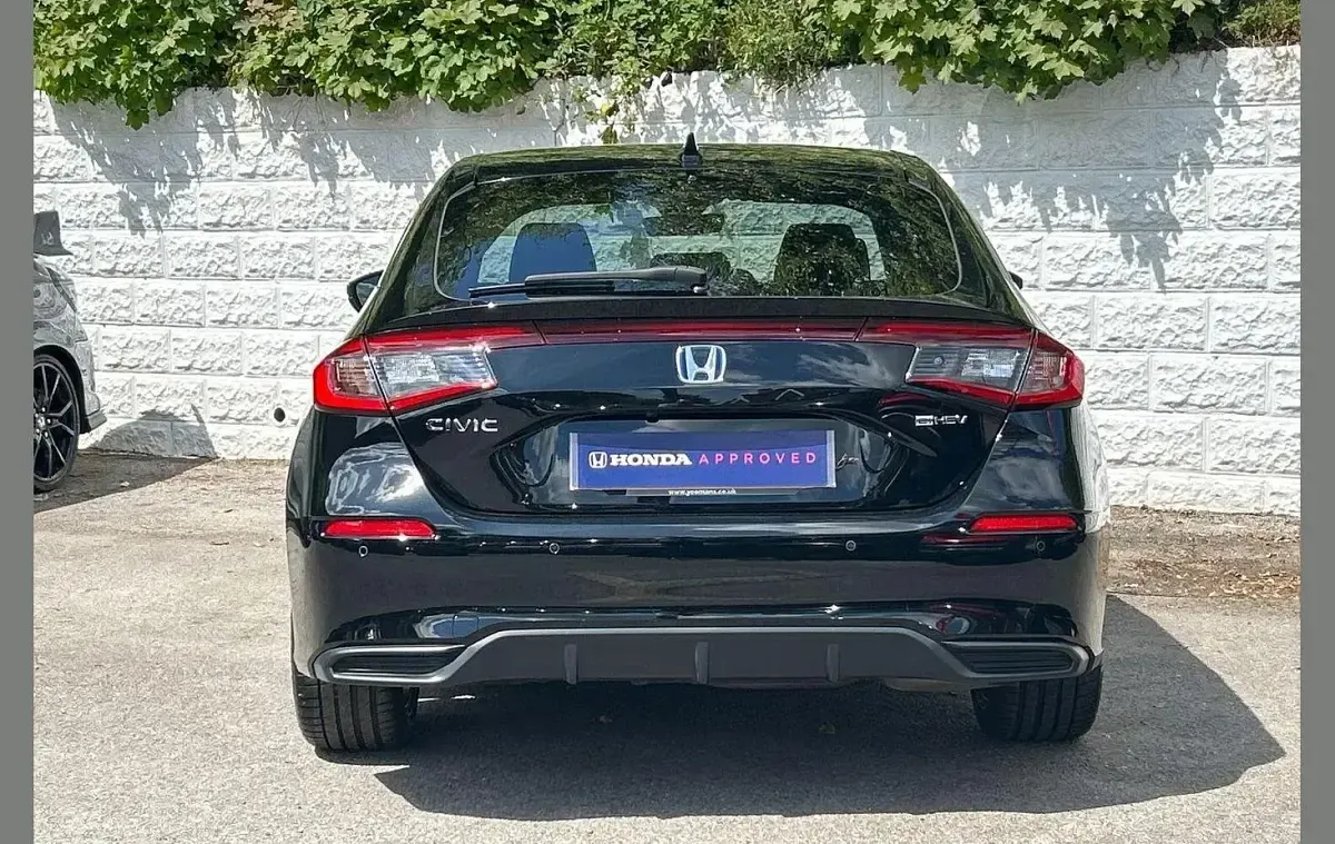 Used Honda Civic Sport 143 HP (105 kW) 2025 Crystal black Hatchback