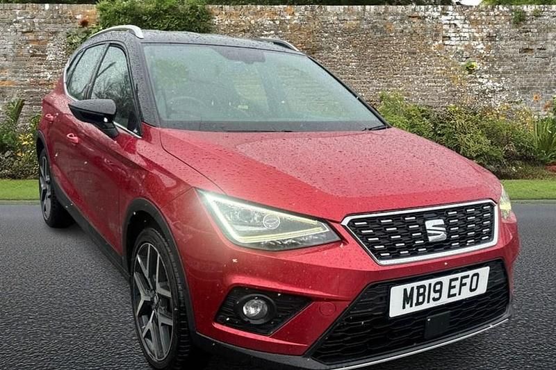Used Seat Arona XCELLENCE Lux 115 HP (84 kW) 2019 Red SUV