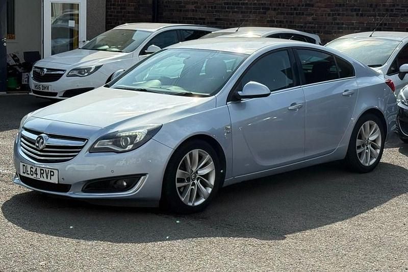 Silver Used 2015 Vauxhall Insignia SRi Hatchback | £1,495 (Good price) - Image 1/1
