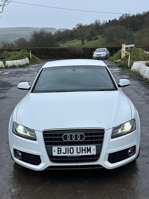 Used Audi A5 S-Line 170 HP (125 kW) 2010 White Coupe