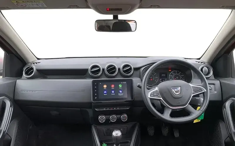 Used Dacia Duster Comfort 131 HP (96 kW) 2022 Orange SUV