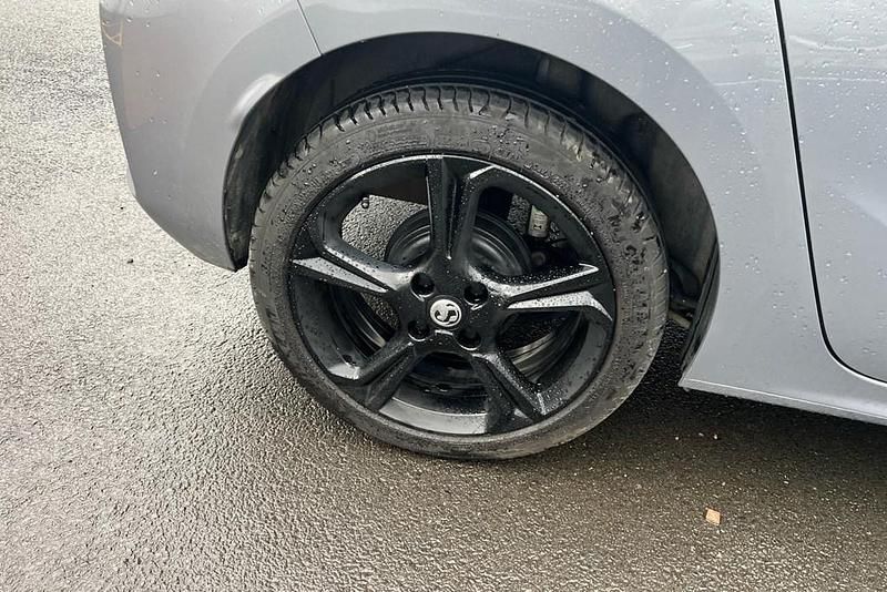 Used Vauxhall Corsa 75 HP (55 kW) 2023 Contrast grey Hatchback