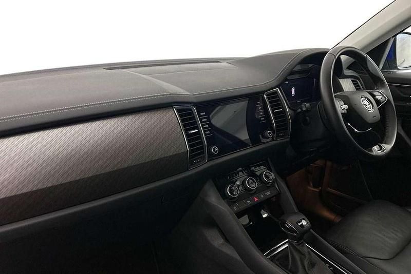 Used Skoda Kodiaq SE L Executive 148 HP (108 kW) 2024 Energy blue SUV