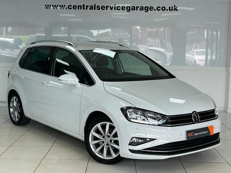 White Used 2019 VW Golf Sportsvan GT MPV | £15,695 (A bit pricey) - Image 1/3