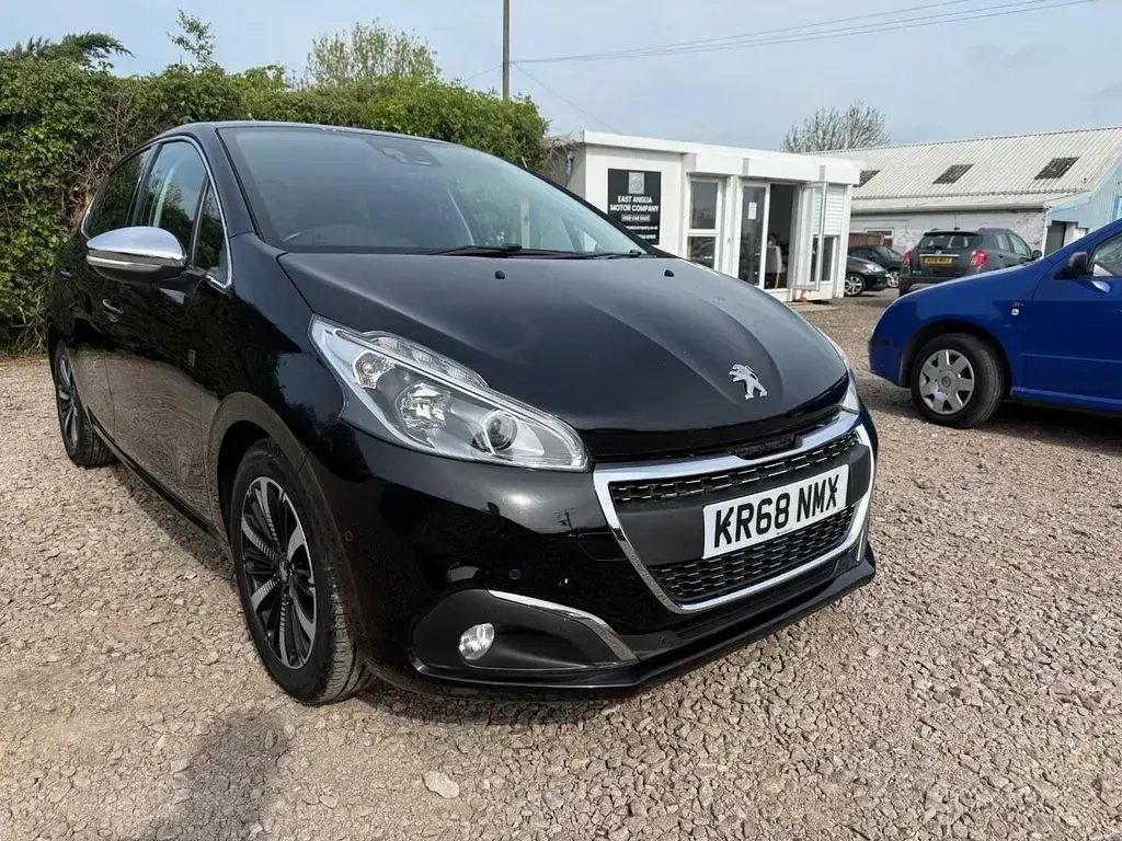 Used Peugeot 208 S 100 HP (73 kW) 2018 Black Hatchback