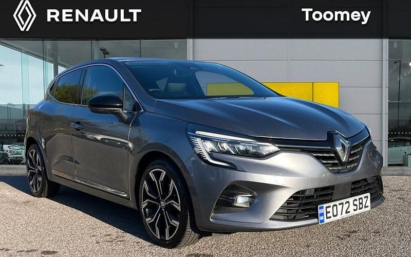 Used Renault Clio V Techno 90 HP (66 kW) 2022 Grey  Hatchback