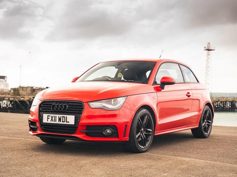 Used Audi A1 S-Line 105 HP (77 kW) 2011 Red Hatchback