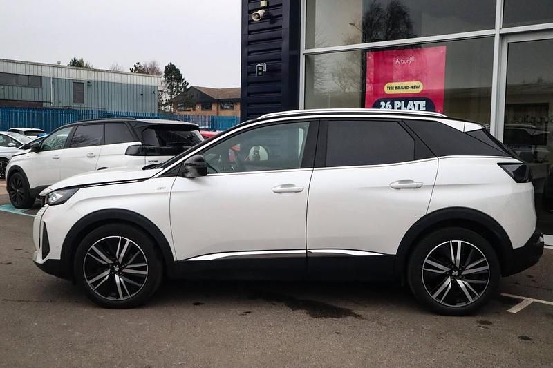 Used Peugeot 3008 Premium 131 HP (96 kW) 2023 White SUV