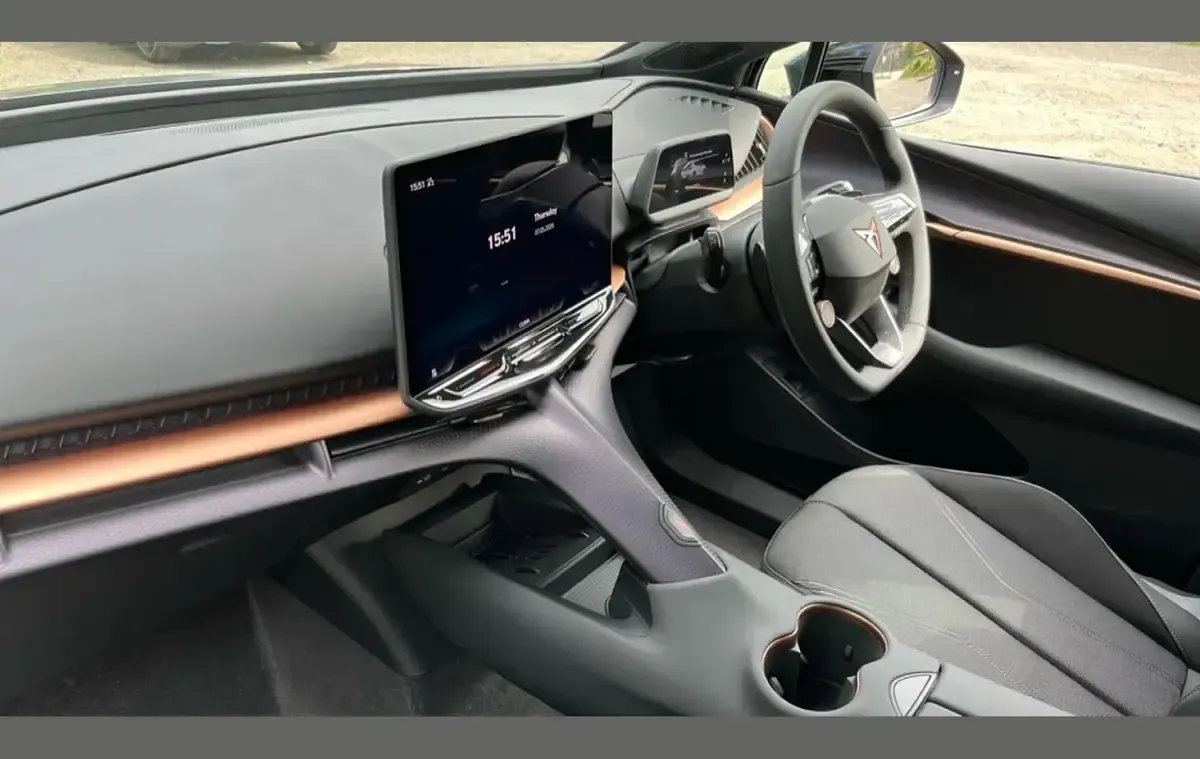 New Cupra Tavascan 210 kW (286 HP) 2025 Basalt grey SUV