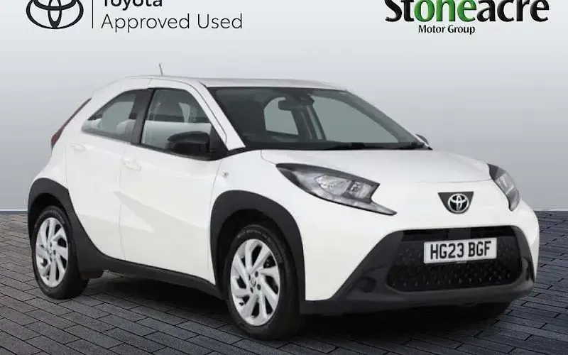 Used Toyota Aygo X PURE 72 HP (52 kW) 2025 SUV