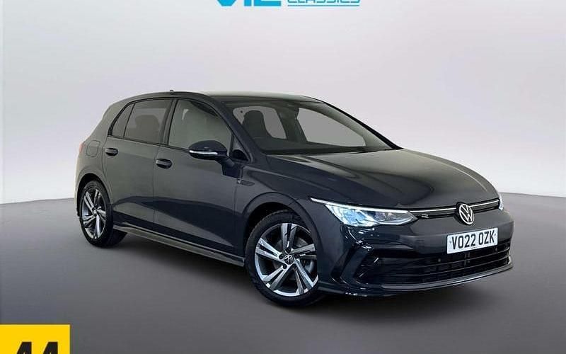 Used VW Golf VIII R-line 131 HP (96 kW) 2024 Hatchback