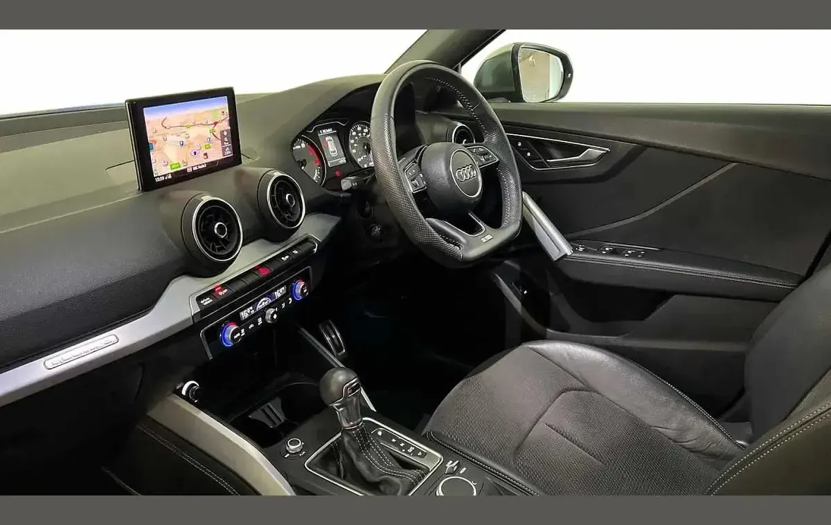 Used Audi SQ2 Design 300 HP (220 kW) 2019 Black SUV